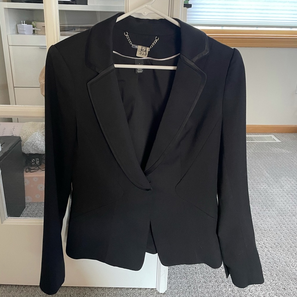 White House Black Market Suit - Picture 2 of 9